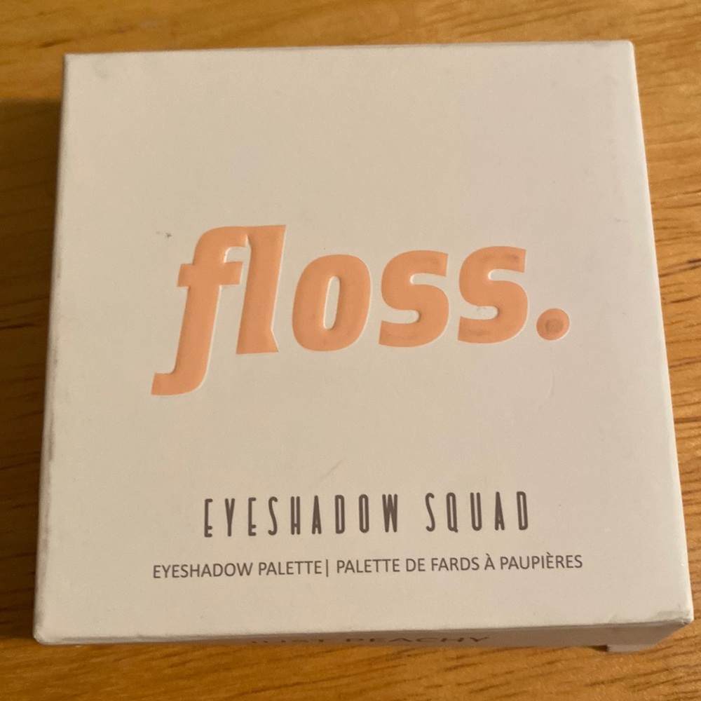 Floss Eyeshadow Palette